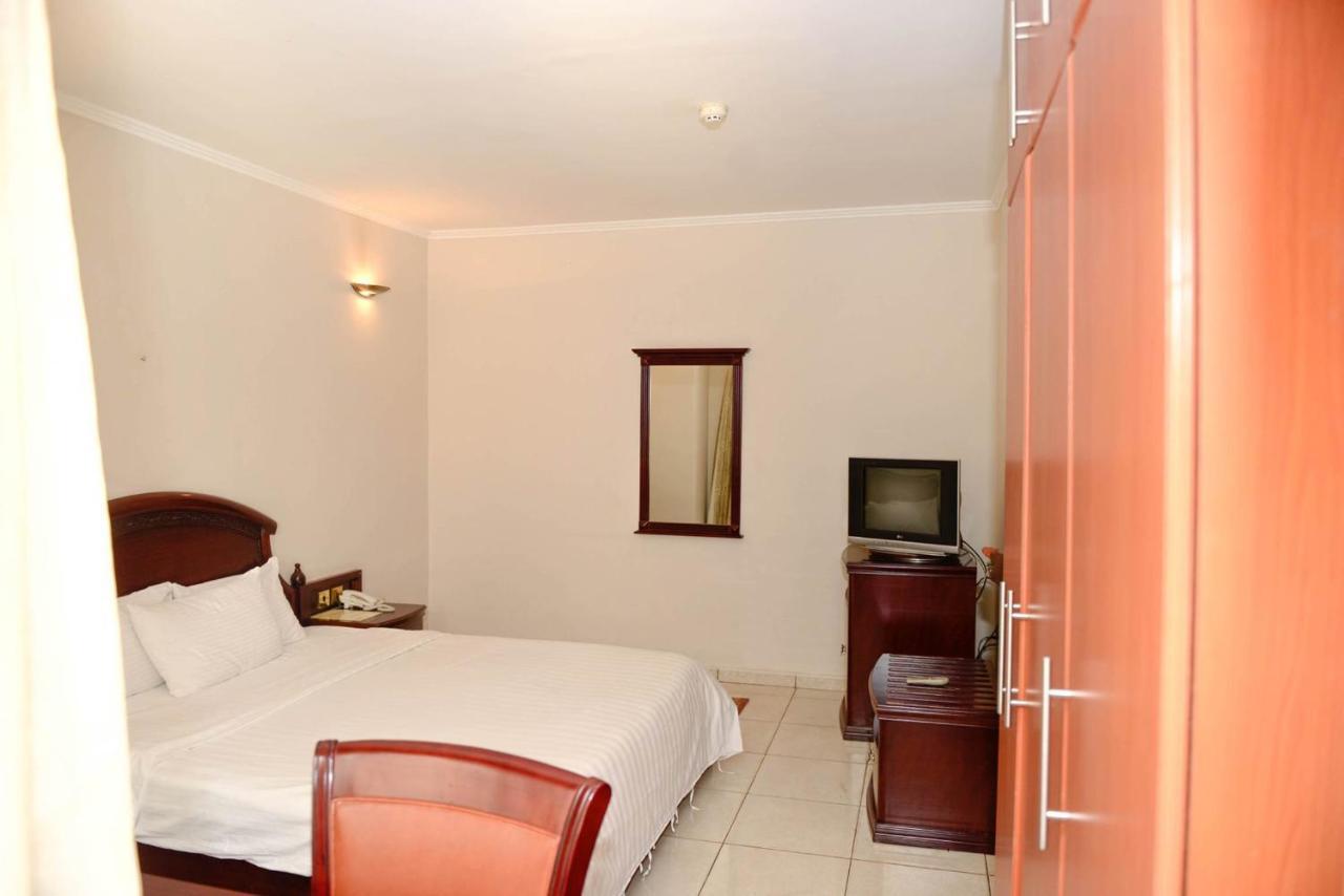 Room In Bb - Enjoy You Vacation Wail Staying In This Single Room Fit For 2 People Kigali Exterior foto